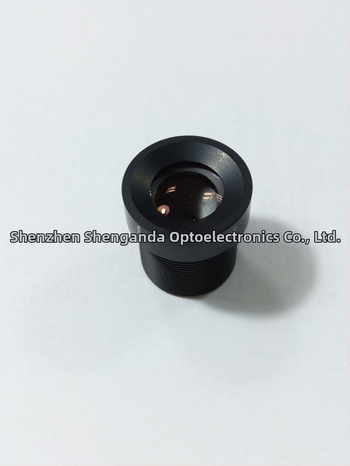 Monitorovací objektív, 12 mm ohnisko, clona f/2.0, uhol záberu 28°, priemer filtra 8 mm, minimálne zaostrenie 0,3 m