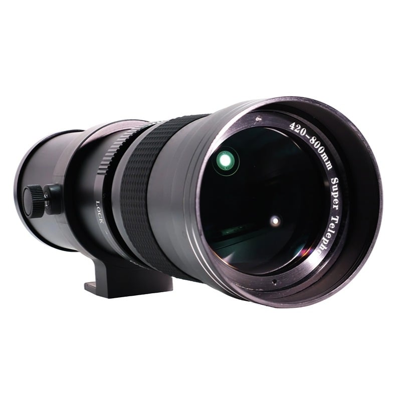 Obiectiv zoom 420-800mm f/8.3-16, diametrul filtrului 67mm, distanța minimă de focalizare 1,5 m, dimensiunea obiectivului 75×228mm