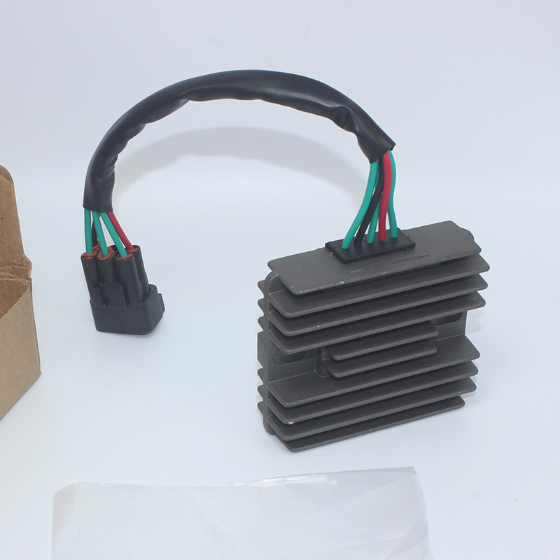 XSAN регулатор-ректификатор на напрежение XS1149-1 за Yamaha 6D8-81960-10-00, 14.5V±0.5V, 50A