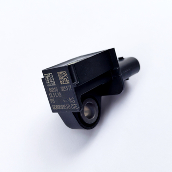 Automobilski senzor 5Q0959651B – marka: ruwalley; kompatibilni modeli: Volkswagen, Audi, Škoda Golf, Tiguan, Passat, Octavia, Jetta; materijal: plast