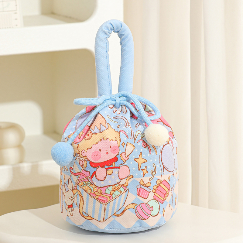 Poklon torba od tkanine s crtani motivom, pogodna za dječje darove