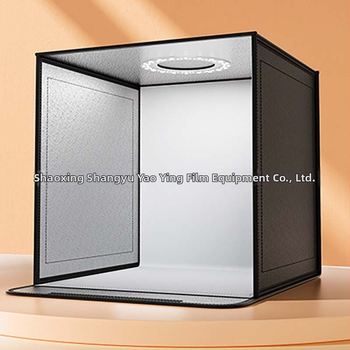 Sklopná štúdiová svetelná krabica pre profesionálnu fotografiu – Oxford látka, model Small Studio, pozadie box