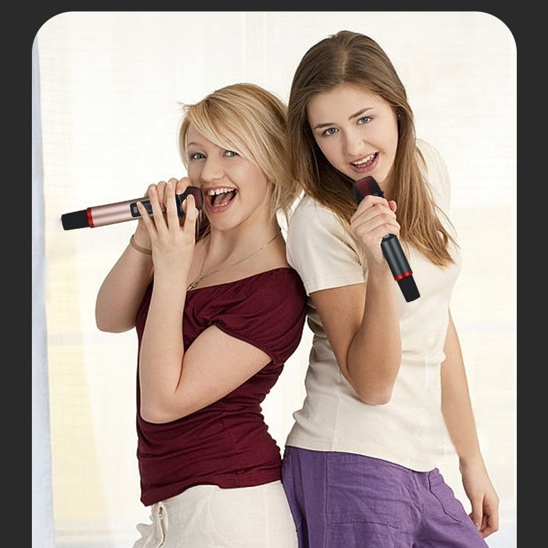 Set de microfoane karaoke, model A8, carcasă din aliaj de aluminiu, baterie încorporată 800–1000 mAh, răspuns în frecvență 100 Hz–20 kHz, SNR ≥ 75 dB