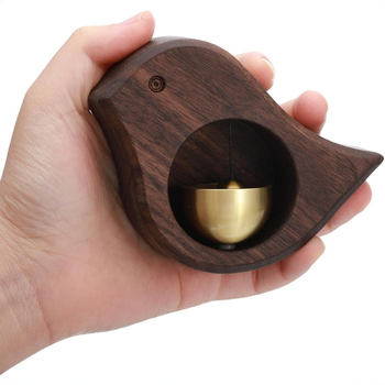 Pandantiv clopot de vânt din metal și lemn - stil modern, decor pentru dormitor și ușa de intrare, origine Zhejiang, ambalat într-o cutie