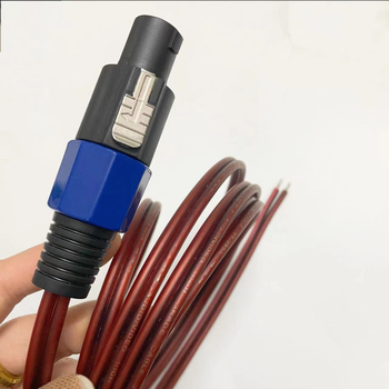 Kábel pre reproduktory s čistými meďnými vodičmi, 2 banánové konektory na Speakon samca, elastický PVC plášť