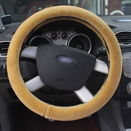 Univerzalna navlaka za volan od kratkog pliša — poslovni stil, sve sezone, sintetički pliš, spremno za privatnu marku