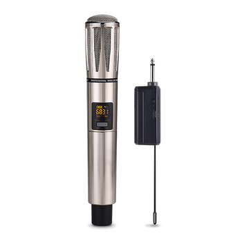 Kućni/KTV mikrofon s vanjskom zvučnom kartom — kardioidni, raspon frekvencija 100Hz-20kHz, SNR ≥70dB, vijek trajanja baterije 6-8 sati