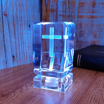 Κρυστάλλινο σταυρό για σπίτι και αυτοκίνητο — επιτραπέζιο διακοσμητικό, απλό στυλ; Υλικό: κρύσταλλο; Λειτουργία: διακόσμηση
