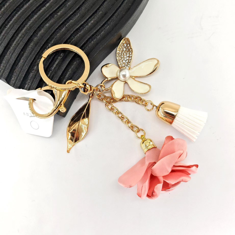 Breloc cu frunze florale și ciucuri pentru genți și mașini — aliaj, placare electroplatină, formă: pandantiv pentru bagaje, stil: fashion pentru purtare zilnică