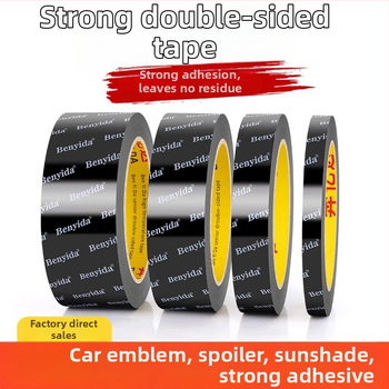 Automobilová dvojstranná lepiaca páska s vysokou viskozitou, odolná vysokým teplotám, vodeodolná, na montáž na zadné krídlo, dažďový oblúk a zadné označenie. Základný materiál: nanometerový film; značka: Yida.
