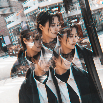 Filtru DSLR cu prismă pentagonală — Model FF014, Materiale: sticlă și hardware, Greutate: 0,3 kg