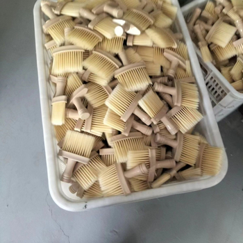 Višenamjenska četka za čišćenje – detaljna četka, za prozorske klupice i tipkovnicu, čišćenje automobila i klima uređaja; Materijal: Metal; Marka: Powerful factory