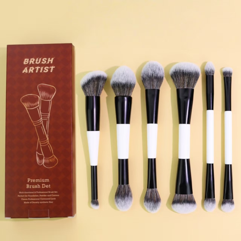Set de 11 pensule de machiaj cu capete duble, în cutie, din nylon, mâner din lemn; include pensule pentru fond de ten, blush, fard de ochi și pudră liberă