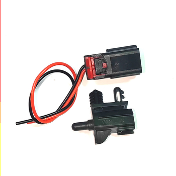 Senzor de temperatură Ford Lincoln AU5Z12A647B AU5Z-12A647-B cu conector