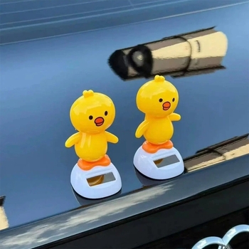 Plastični ukras za unutrašnjost automobila u karikaturalnom stilu; dekorativni dodatak Guangdong Travel Products; ovlaštena privatna marka.