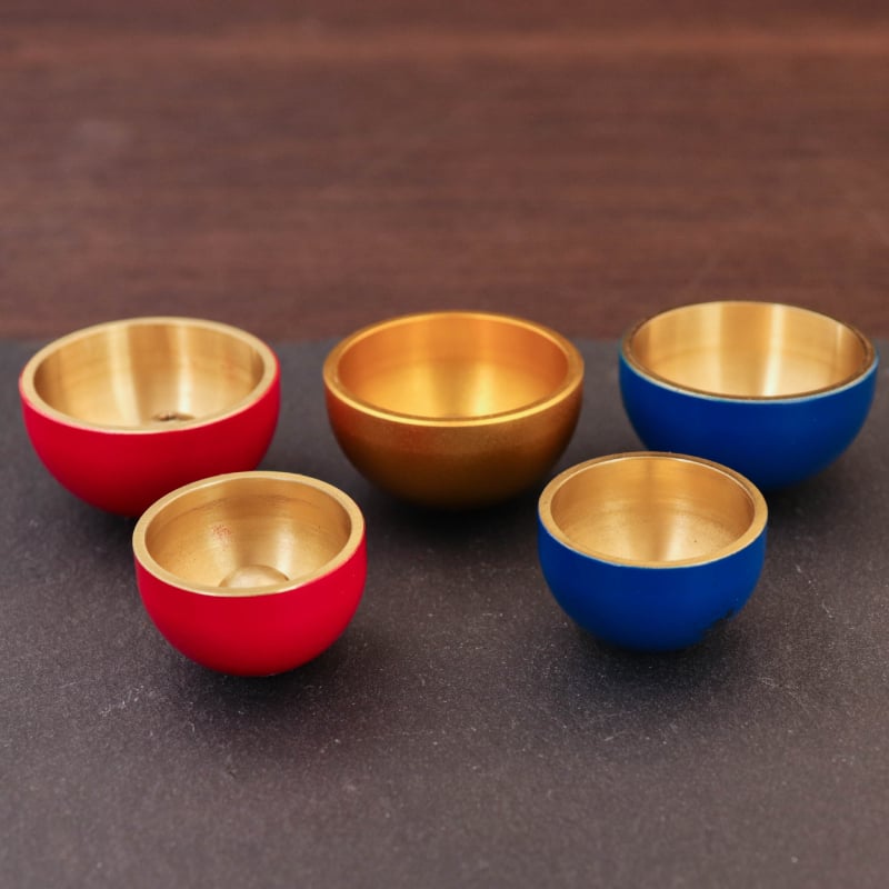 Candy-Colored Three-Tone All-Brass Dopamine mali zvono za vrata, dodatak s perlicama i bakrenim privjeskom (Model 59)