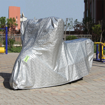 Mind az évszakokra szóló univerzális motorkerékpár-takaró – vízálló, szélálló, UV-védelem; anyag: alumínium-fólia; alkalmas motorkerékpárokhoz, elektromos kerékpárokhoz és kerékpárokhoz; márka: Yufeng