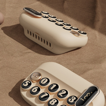 Aromaterápiás autó dísz - Phantom Sound - Modell HD-001 - Logó nyomtatás elérhető - Ajándéknak: születésnap, ünnep, dolgozói ajándék