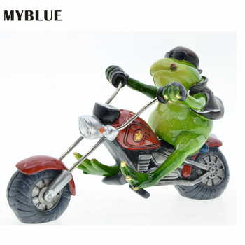 Myblue Smolna figurica: Žaba na motociklu za skandinavski vrt, moderni minimalistički stil (smola)