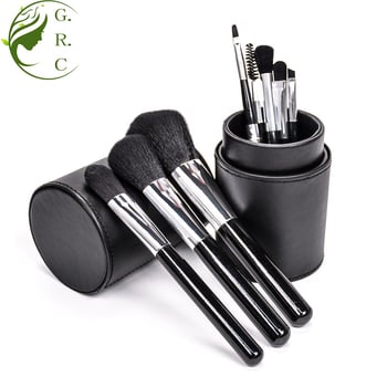 8 darabos sminkecset-készlet, szintetikus sörtékkel, fa nyéllel, PU vödrös csomagolás, márka G.R.C./Grace