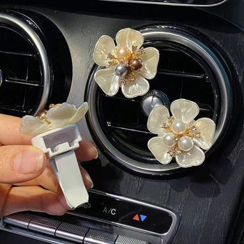 Perlasti dizajn automobilski aromatski ukras s dugotrajnim cvjetnim mirisom, za izlaz zraka automobila, uklanjanje formaldehida, isparavanje 1–15 dana