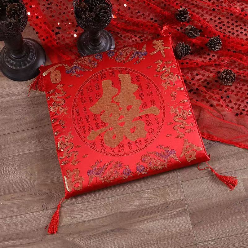 Vjenčani tepih za koljenjenje pri čajnoj ceremoniji — par, materijal: tkanina; pakiranje: Opp bag; uvoz: Ne; kategorija: tepih za kneeling čaju; namjena: vjenčanje