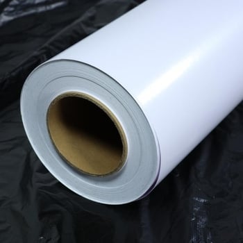 Eco-Solvent PVC autótest matricák külső használatra – buszok és metróállomások számára, öntapadó típus