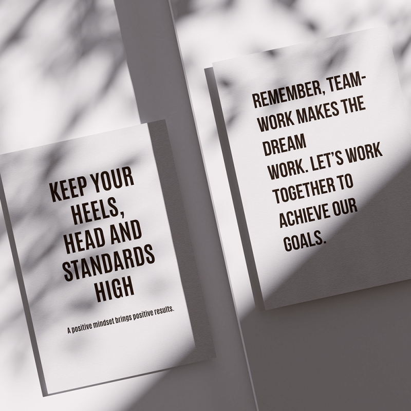 Termékfotózáshoz rekvizít: kézben tartható kártya-modell, háttér a magazinborítókhoz