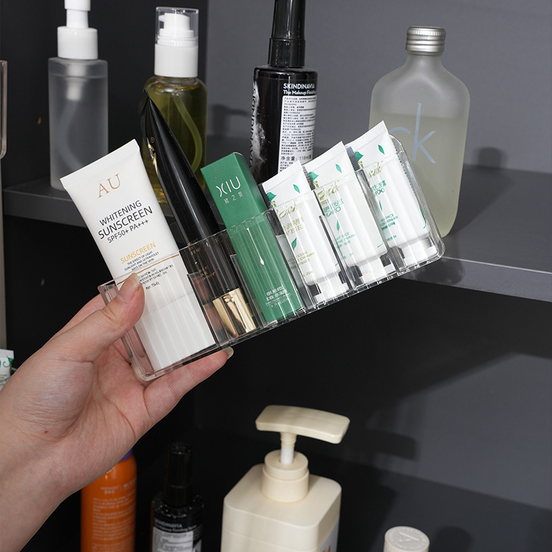 Organizator cosmetic montat pe perete, compartimente pentru ruj, plastic PS, capacitate 1 L, divizori transparenți