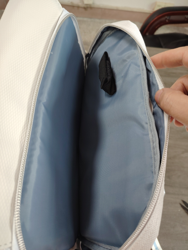 Tennis Boy emlékkiadású tollaslabda hátizsák külön cipőrekesszel, 20–35 L kapacitás, PU anyag, vízálló, uniszex