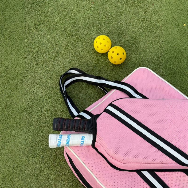 Torba za pickleball, lagana, vodootporna, velika zapremina, nošenje preko ramena ili cross-body dizajn, materijal: diving cloth, prilagodljiva