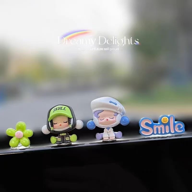 Figura od smole za unutrašnjost automobila, karikaturni stil, ukras za središnju konzolu sa zaslonom