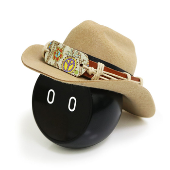 Che Zhiqian Retro Szövet Robot Sisak Dekoratív Középkonzol Dísz