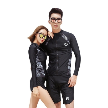 Női hosszú ujjú búvárruha snorkelhez, poliészter anyag 70%, bélés poliészter 70%, súlya 160 g