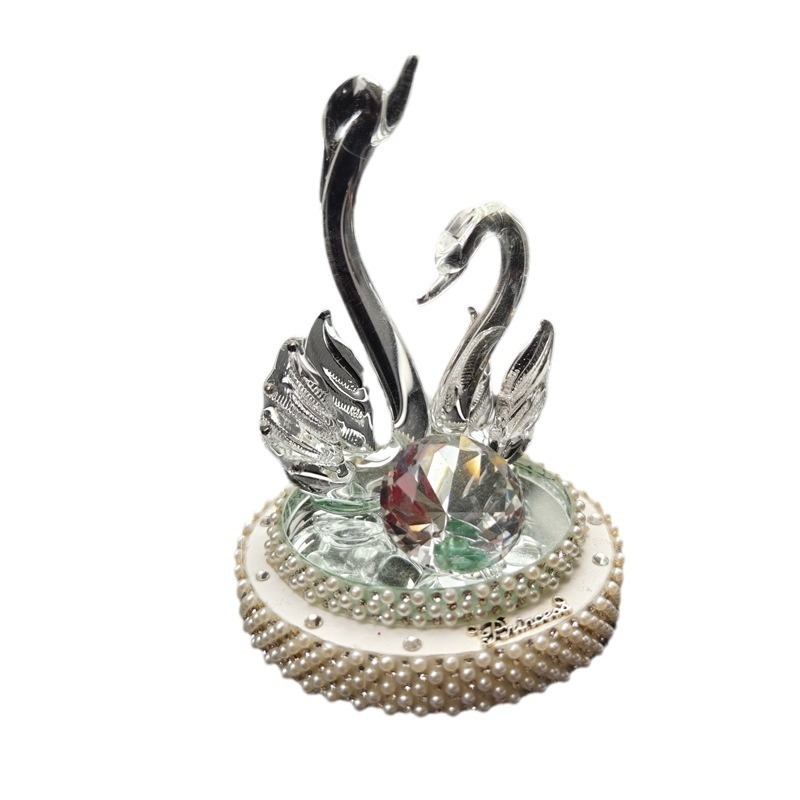 Kristály hattyú autó belső dekoráció aromaterápiás alap (Anyag: Kristály; Stílus: Könnyed luxus; Márka: Looking for sweetness; Funkció: Díszítés)