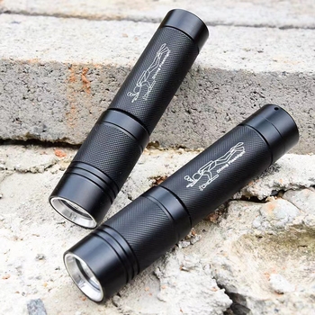 Podvodna profesionalna svjetiljka za ronjenje – aluminijska legura, LED, 10W, 1200 mAh, domet 100–200 m