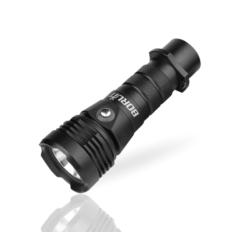 Potapljačka LED svjetiljka, 10W, 3000mAh, 350+ lumena, domet 200-500 m, aluminijska legura