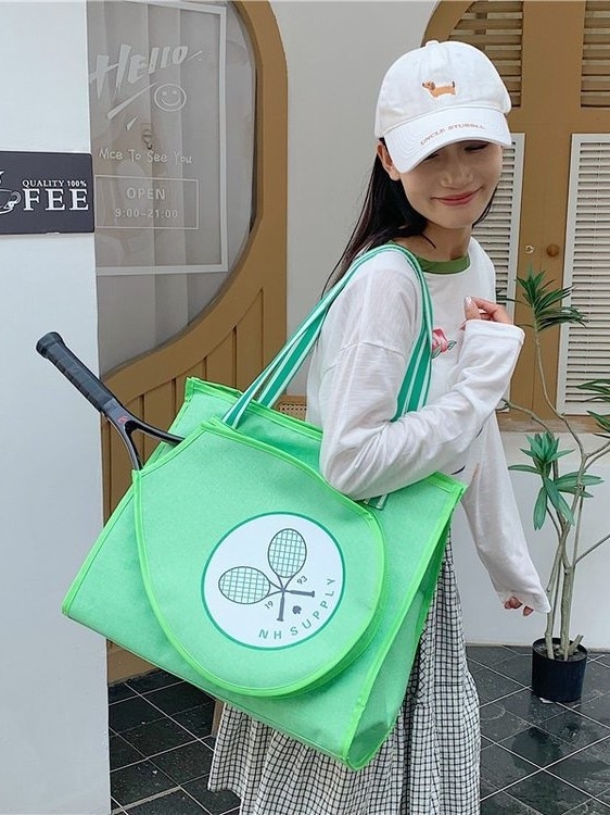 Geantă de umăr pentru rachetă de tenis - Unisex, Design proaspăt anime, Material Oxford, Capacitate sub 20 L, Încape laptop de 8 inci