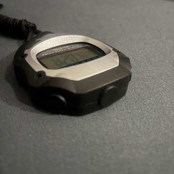 Elektronički štoper za sport – ručni s pozadinskim osvjetljenjem, prenosni, ABS, 46,6 g