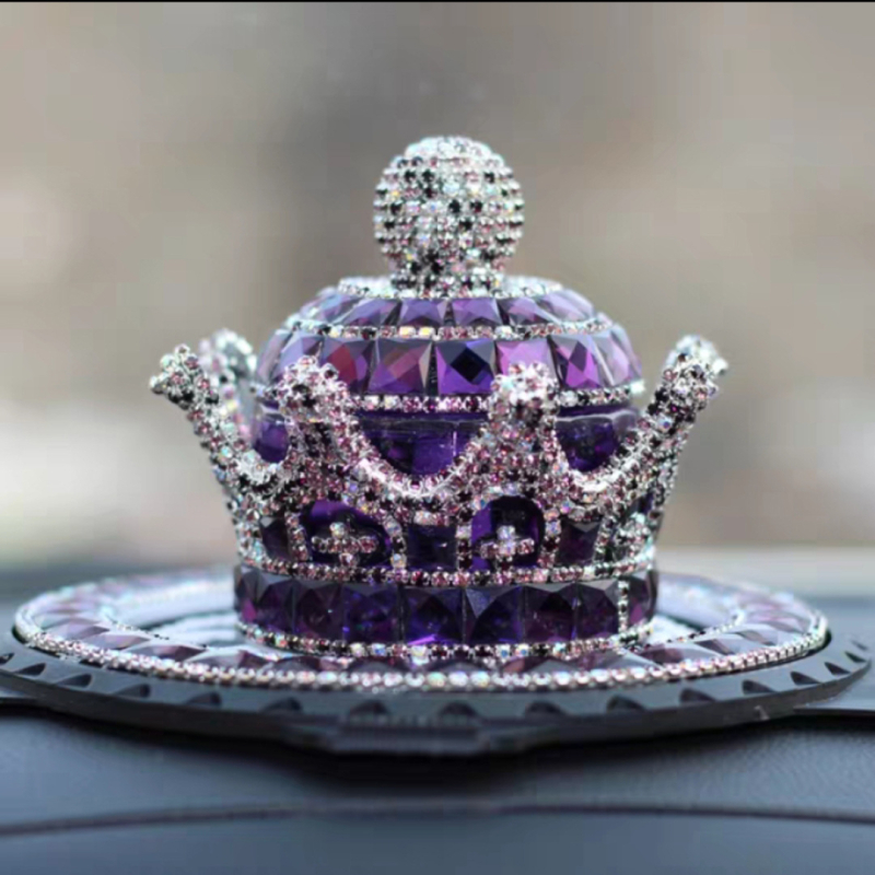 Držač automobilske parfuma s kristalnom kronom i rhinestones, plastični materijal, lagani luksuz, brend Manynu, oblik: kruna, aromaterapija