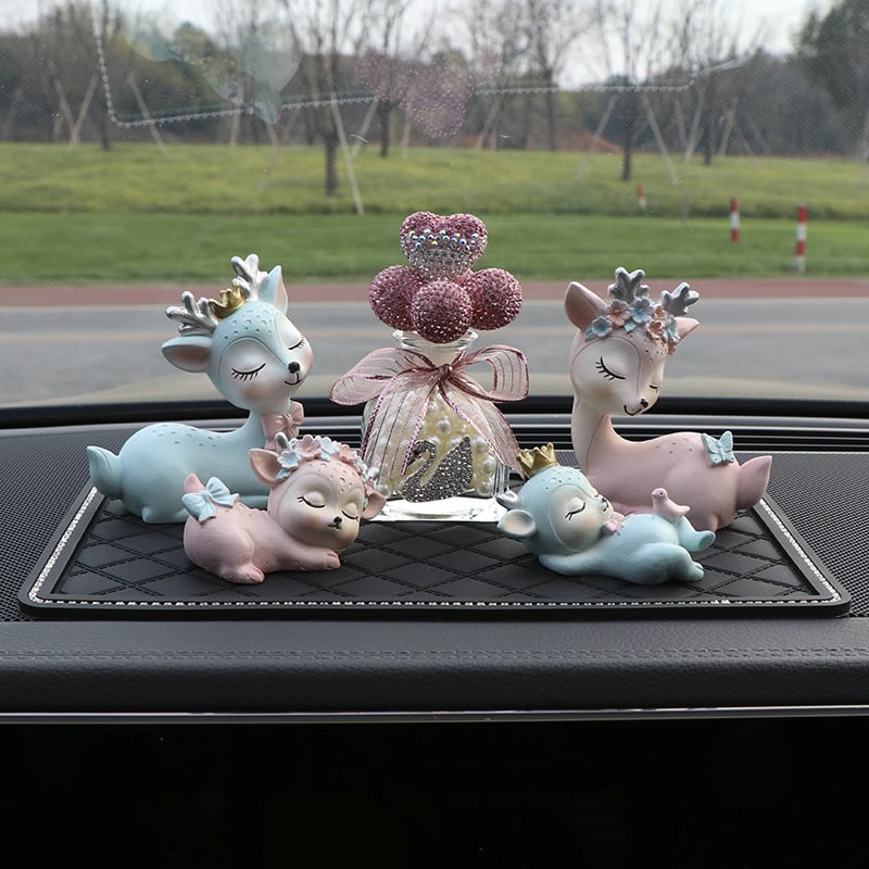 Unutarnja auto dekoracija: balon srca s diamantnim naglascima, staklena bočica za miris, materijal: glazirana prevlaka, stil crtani, dekorativna namjena