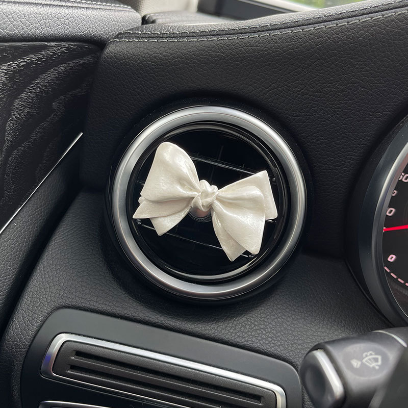 Auto aromaterapijski ukras s klipom za izlaz zraka, držač parfema od gipsa, Lily of the Valley, cvjetni miris
