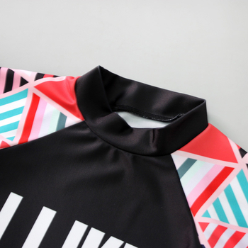 Costum de baie copii cu două părți și mâneci lungi – uscare rapidă, protecție solară, potrivit pentru snorkeling și surfing, material poliester