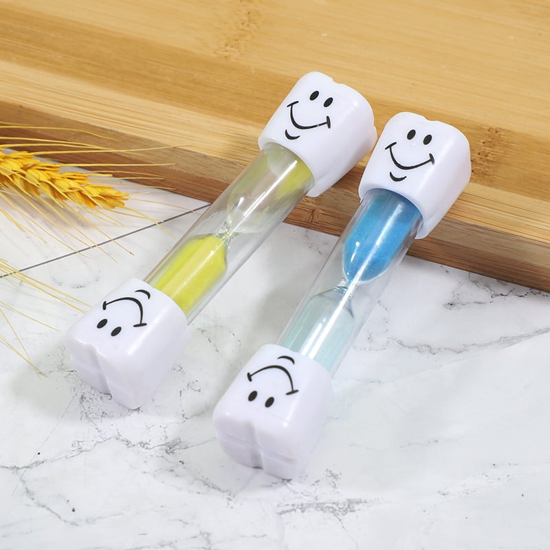 Klepsidra s osmijehom – stakleni privjesak, jednostavan i moderan stil, s logom