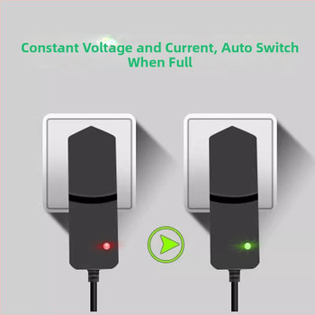 Čelovka s dvojitým nabíjaním a dvoma zásuvkami | kapacita batérie 4,2 | výkon 4,2 W | ručné nabíjanie | vhodné pre potápanie, turistiku a kempovanie | dosah 100–200 m