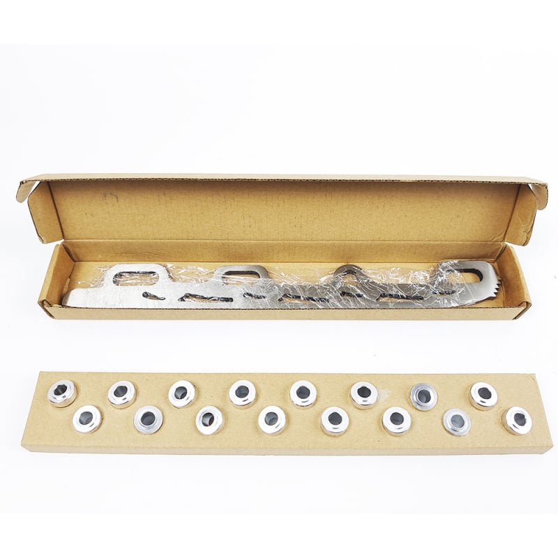 Görkori cipők rozsdamentes acél pengével, hossz 289–326 mm, görkorcsolázáshoz