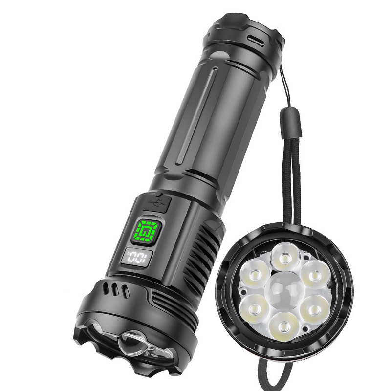 Ručna LED svjetiljka za vanjsku upotrebu – usmjereni snop, 30W, 350+ lm, domet preko 500 m, punjiva