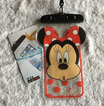Debela vodootporna torbica za telefon, PVC materijal, univerzalna, pogodna za potapanje, planinarenje, plažu i kampiranje.