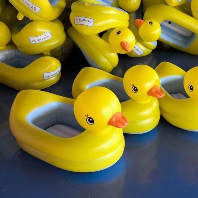 Naduvani plovak za djecu u obliku žute patkice — PVC materijal, DX562