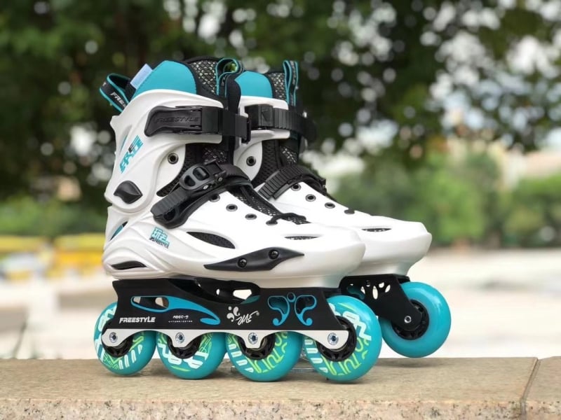 Faith inline skates – Profesionalne, Unisex za odrasle, PU gornji materijal, PU kotači, gumeni potplat, kotači u jednom redu